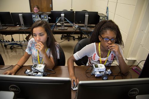 Students in the 2016 STEM Summer Academy for Girls program robots.